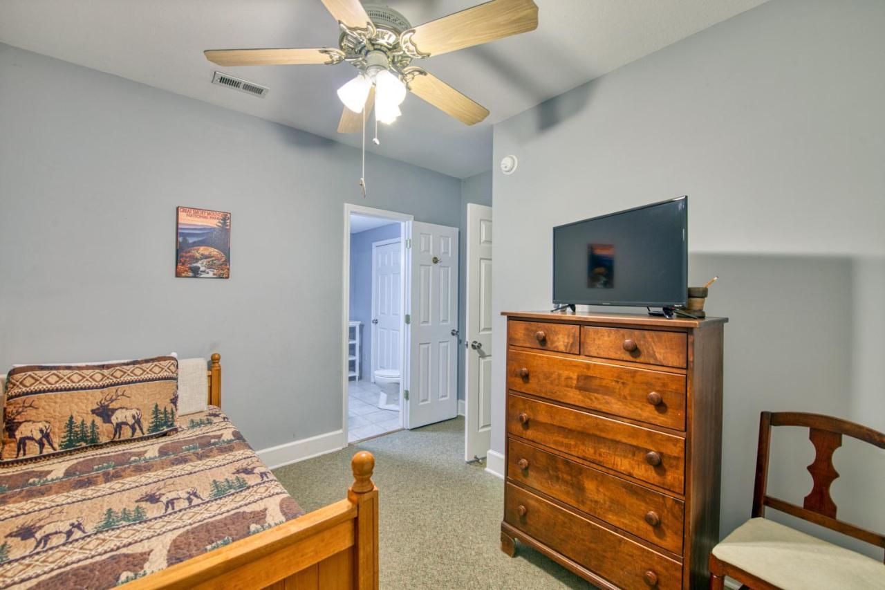 Samuel Court Cabin Lake Junaluska Экстерьер фото